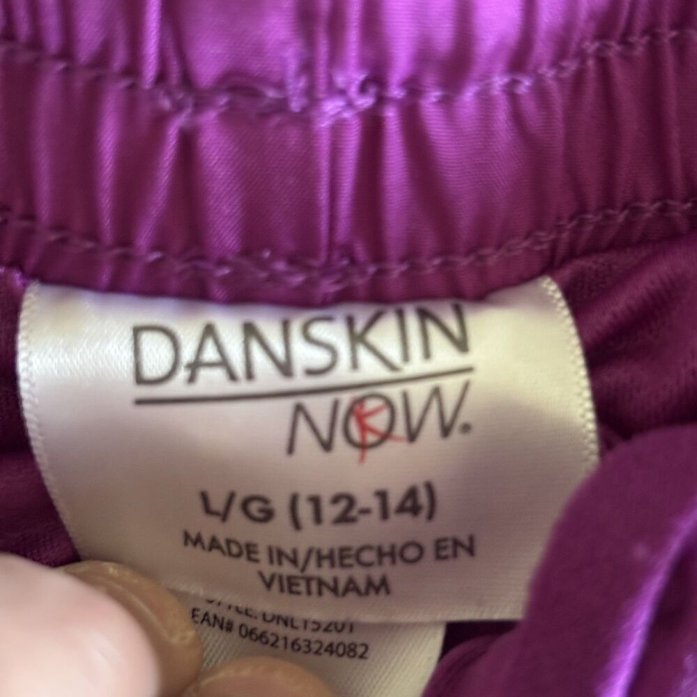 Lot of 8 Danskin Now Athletic Shorts Women’s L (12-14) Drawstring Lined Workout - Picture 3 of 11